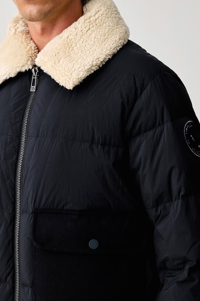 Kurtka puchowa męska Armani Exchange XM003325.AF27210 granatowy