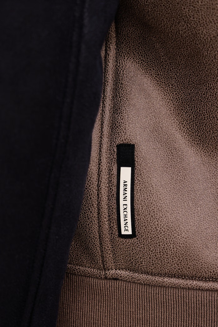 Kurtka przejściowa męska z imitacji skóry Armani Exchange brązowy XM003323.AF28562