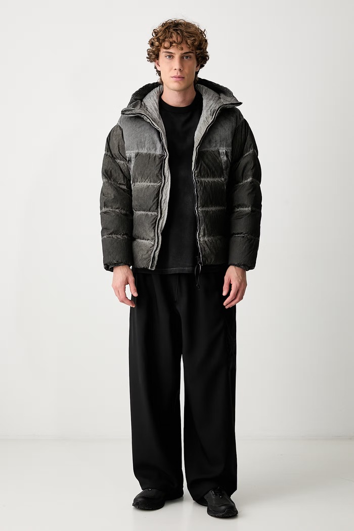 C.P. Company páperová bunda pánska 21CMOW115A006369S sivá AW26