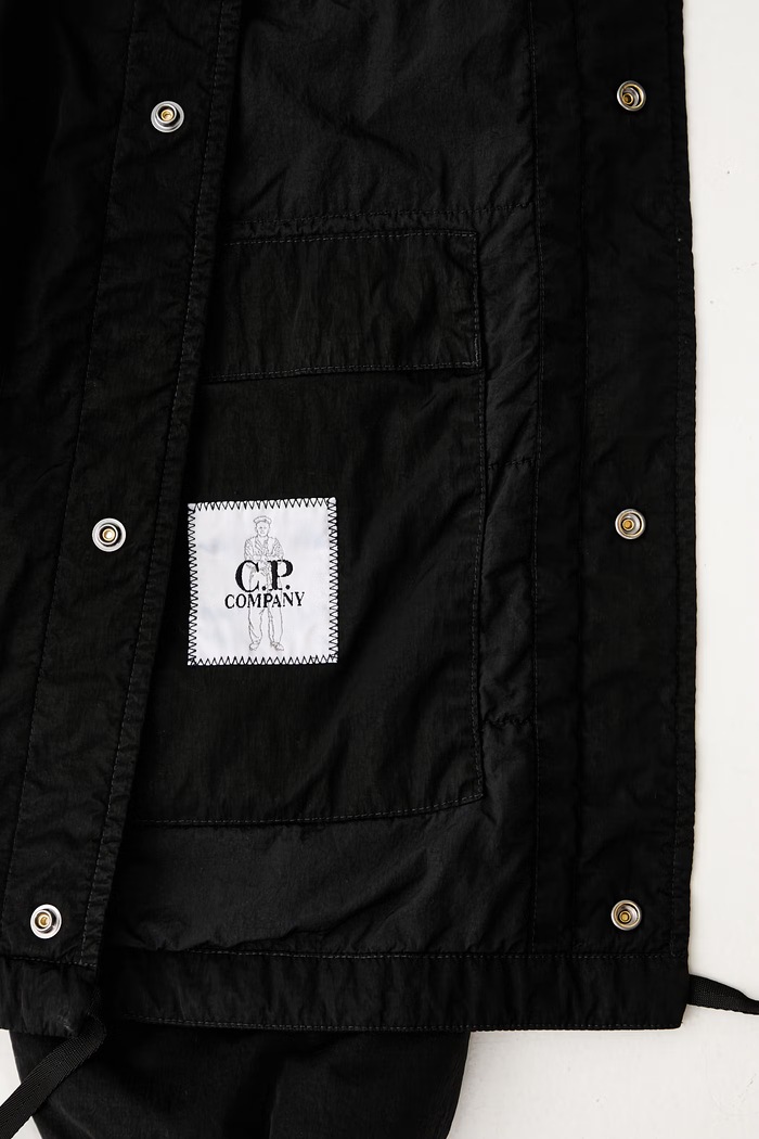 C.P. Company krótka kurtka męska 21CMOW044A110535G