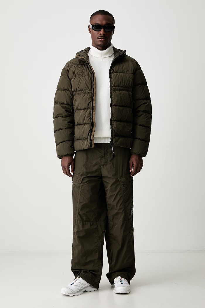 C.P. Company kurtka puchowa męska 21CMOW011A005904G zielony AW26