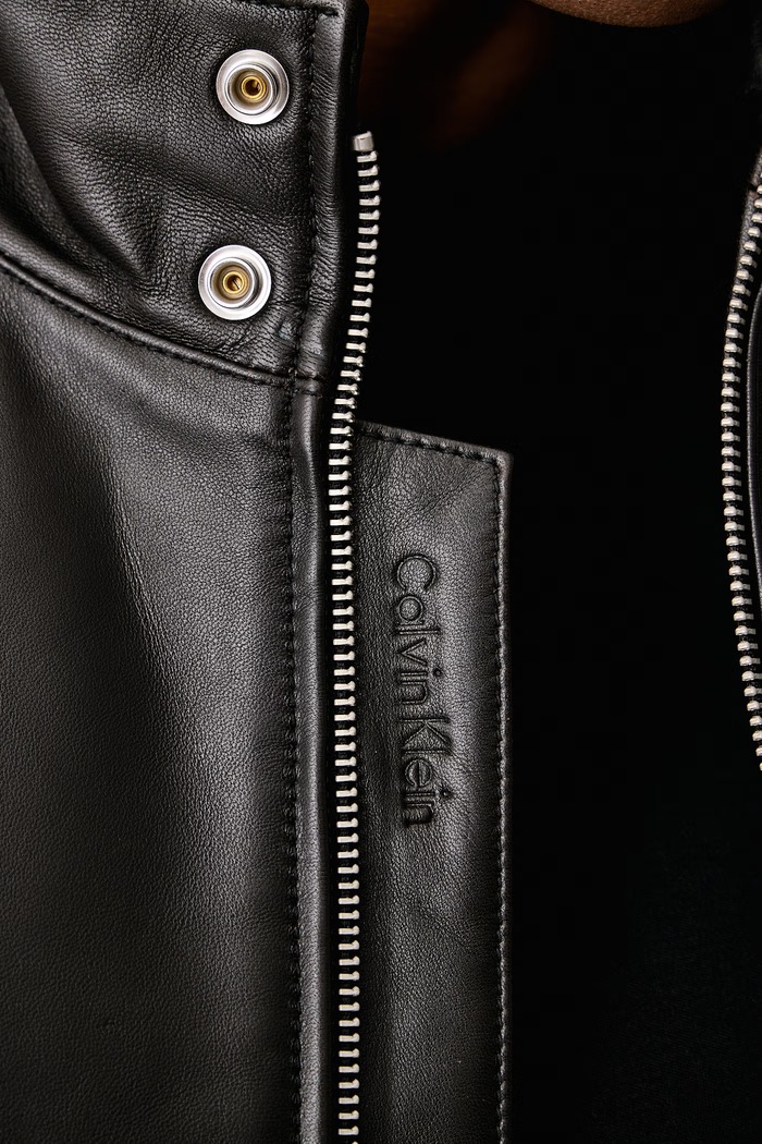 Jakna za muškarce od kože Calvin Klein LV04LH408G crna