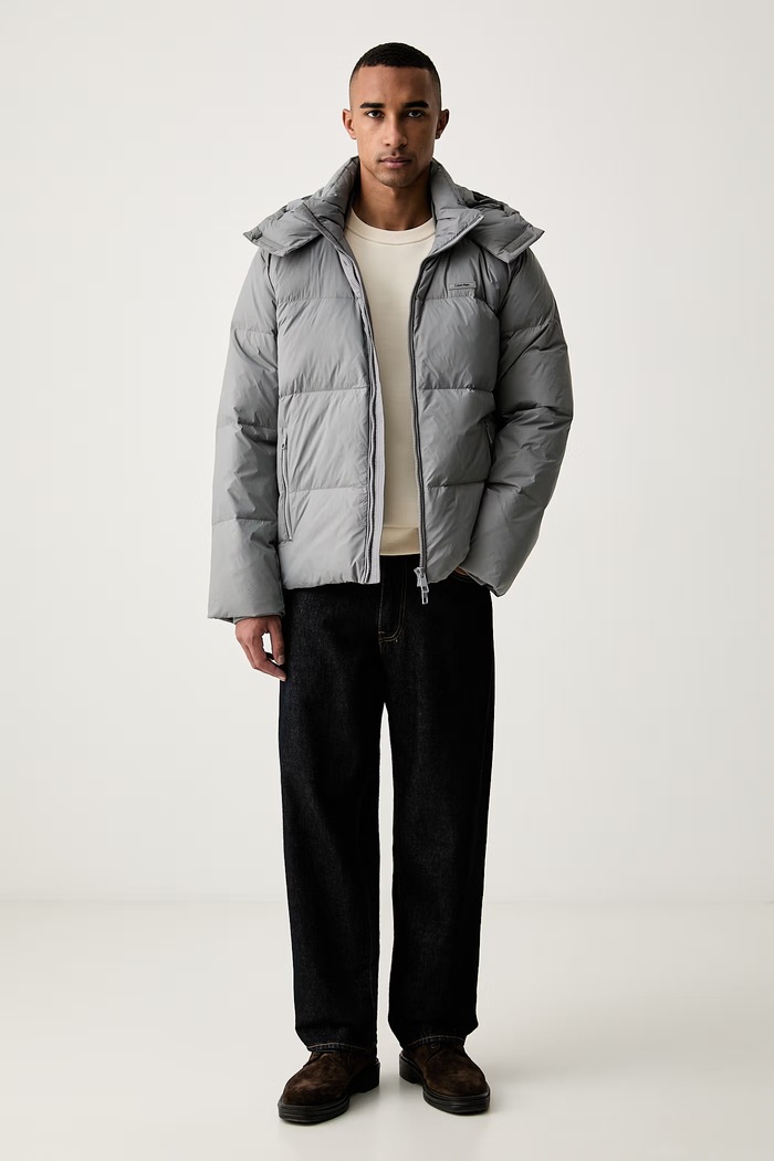 Calvin Klein péřová bunda pánská LV04LH503G šedá AW26