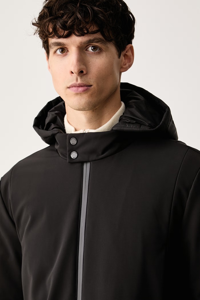 Trussardi péřová bunda pánská černá 8011M000037N