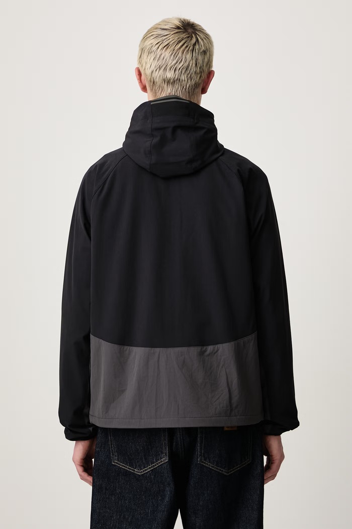Odzież Fred Perry Kurtka męska J3313.102 czarny