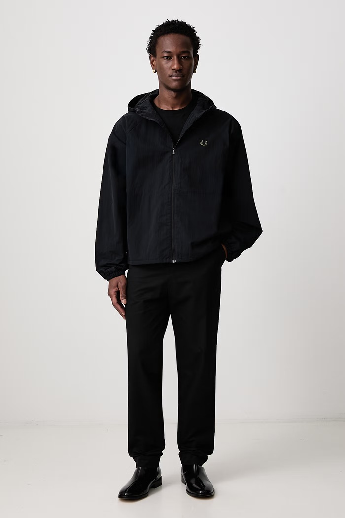 Fred Perry Krótka kurtka męska J3311.102 granatowy AW26