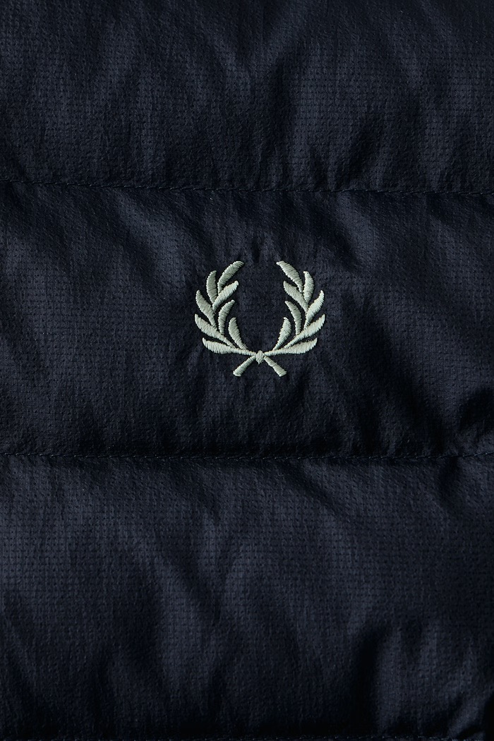 Fred Perry Kurtka pikowana męska J8553.738