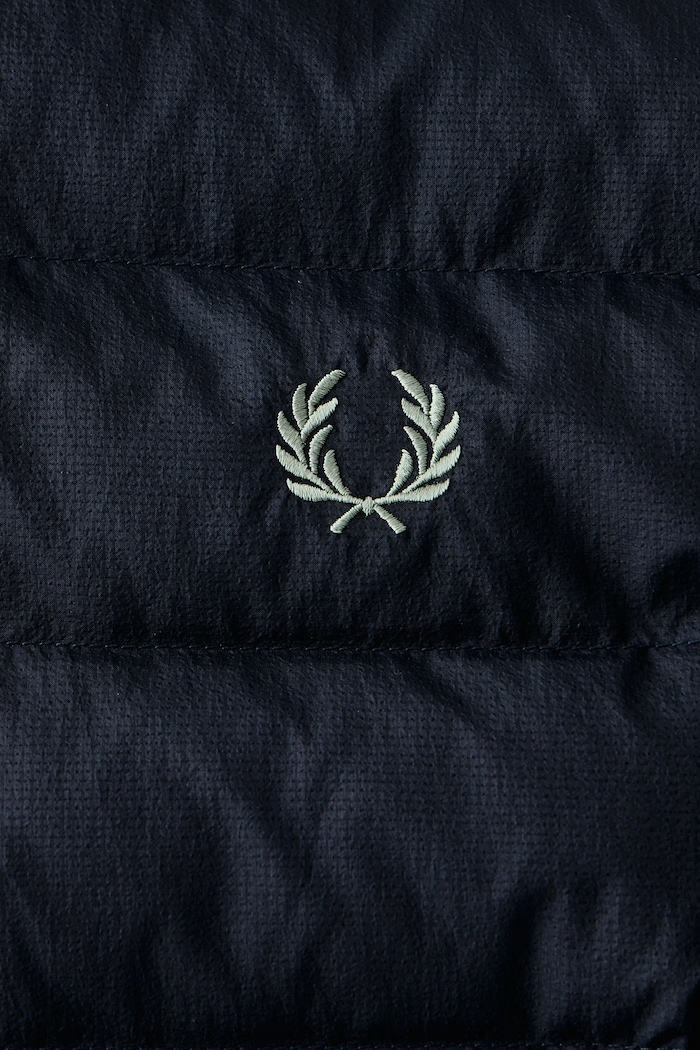Fred Perry Kurtka pikowana męska J8553.738