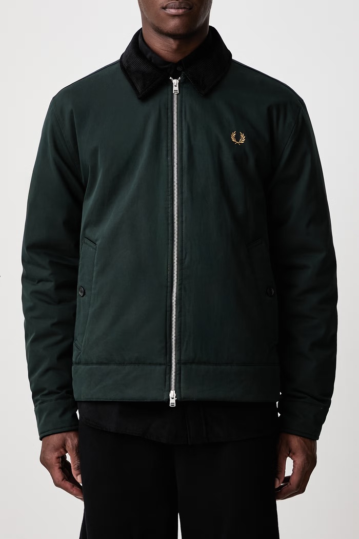 Krótka kurtka męska z bawełną Fred Perry zielony J8535.Q20