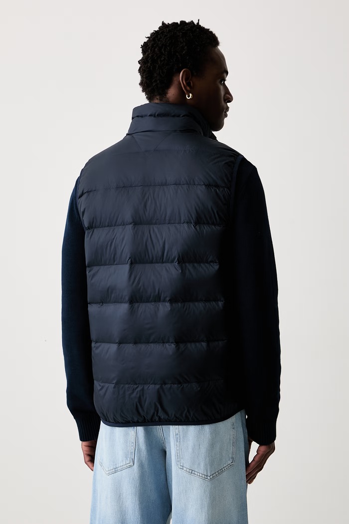 Oblačila Tommy Jeans puh brezrokavnik moški DM0DM23232 mornarsko modra