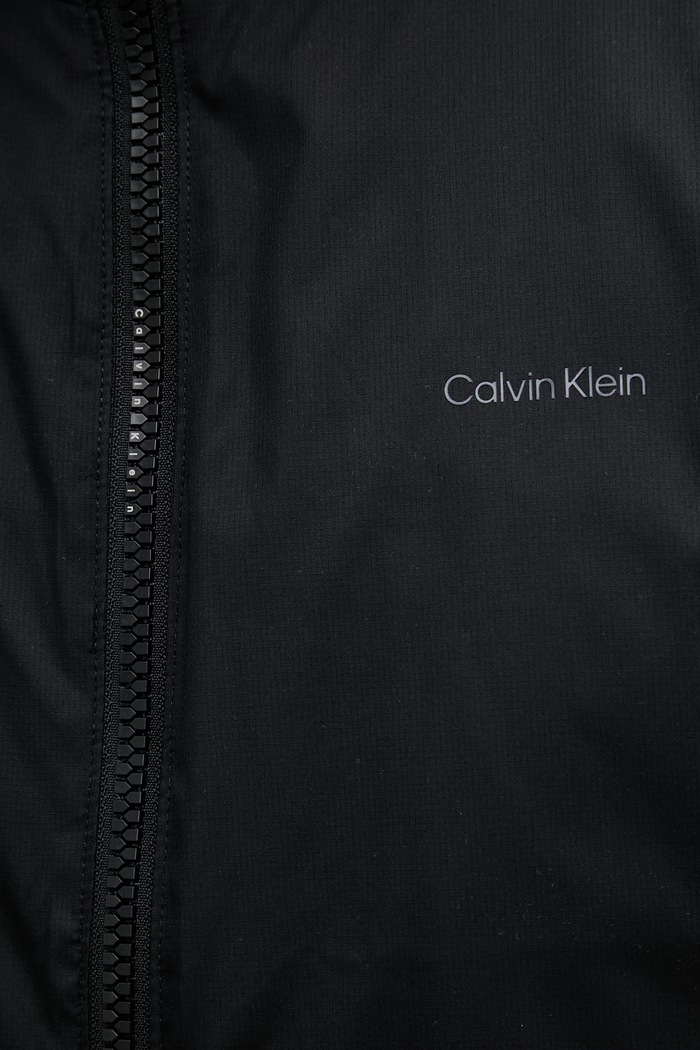 Calvin Klein prehodna jakna moška LV04LF503G črna