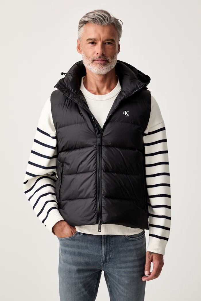 Calvin Klein Jeans pernati prsluk za muškarce crna LV04RG514G
