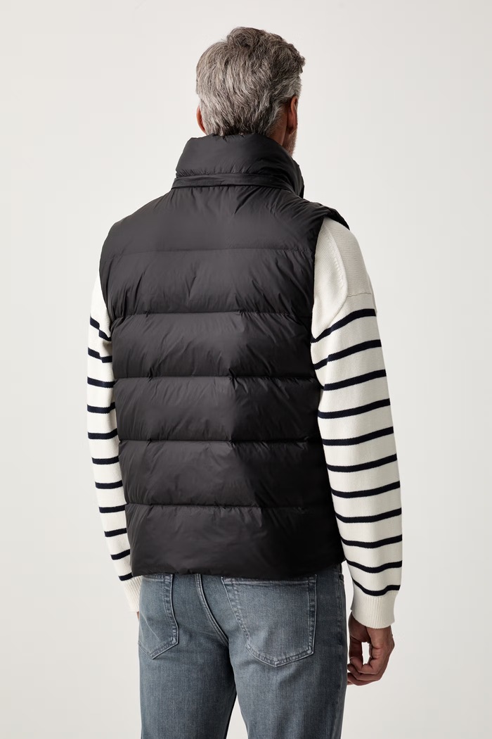 Calvin Klein Jeans pernati prsluk za muškarce crna LV04RG514G