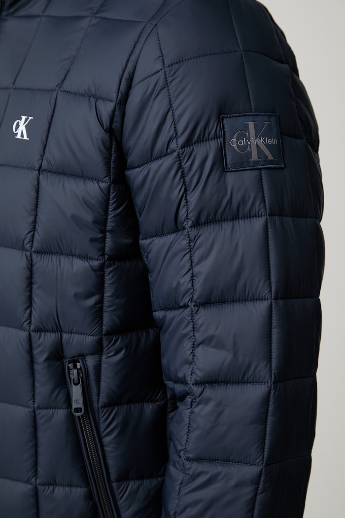 Calvin Klein Jeans καπιτονέ μπουφάν Ανδρικό LV04RG506G σκούρο μπλε