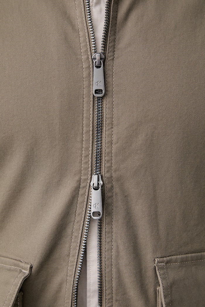 Calvin Klein Jeans prijelazna jakna za muškarce s pamukom LV04RG400G smeđa