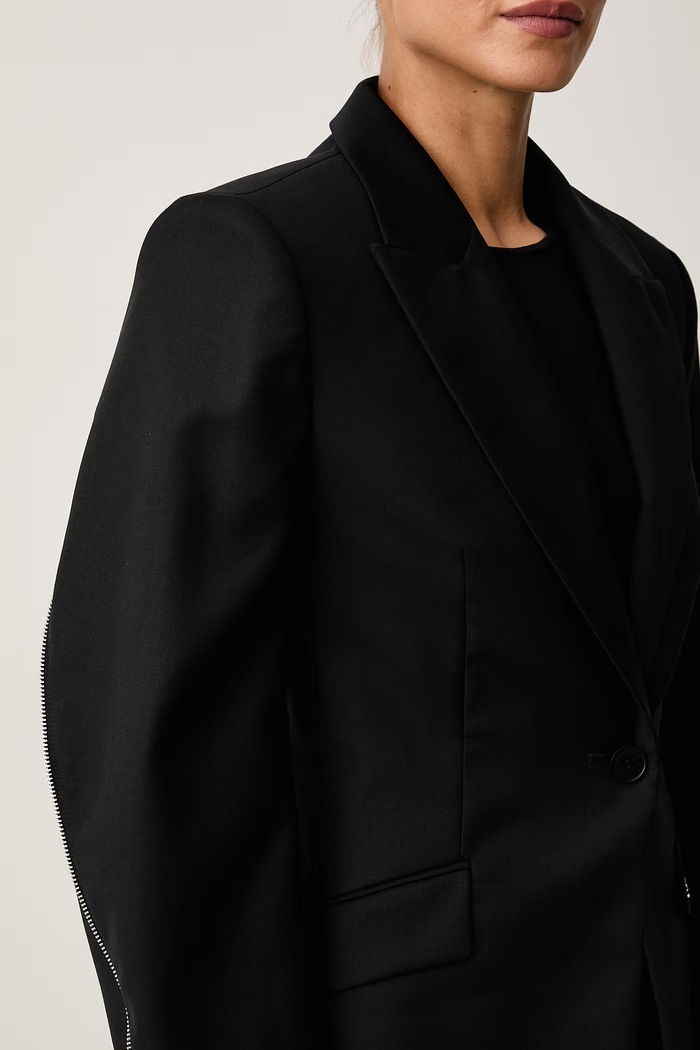 Marynarka jednorzędowa damska z acetatem Karl Lagerfeld B4W14012 czarny
