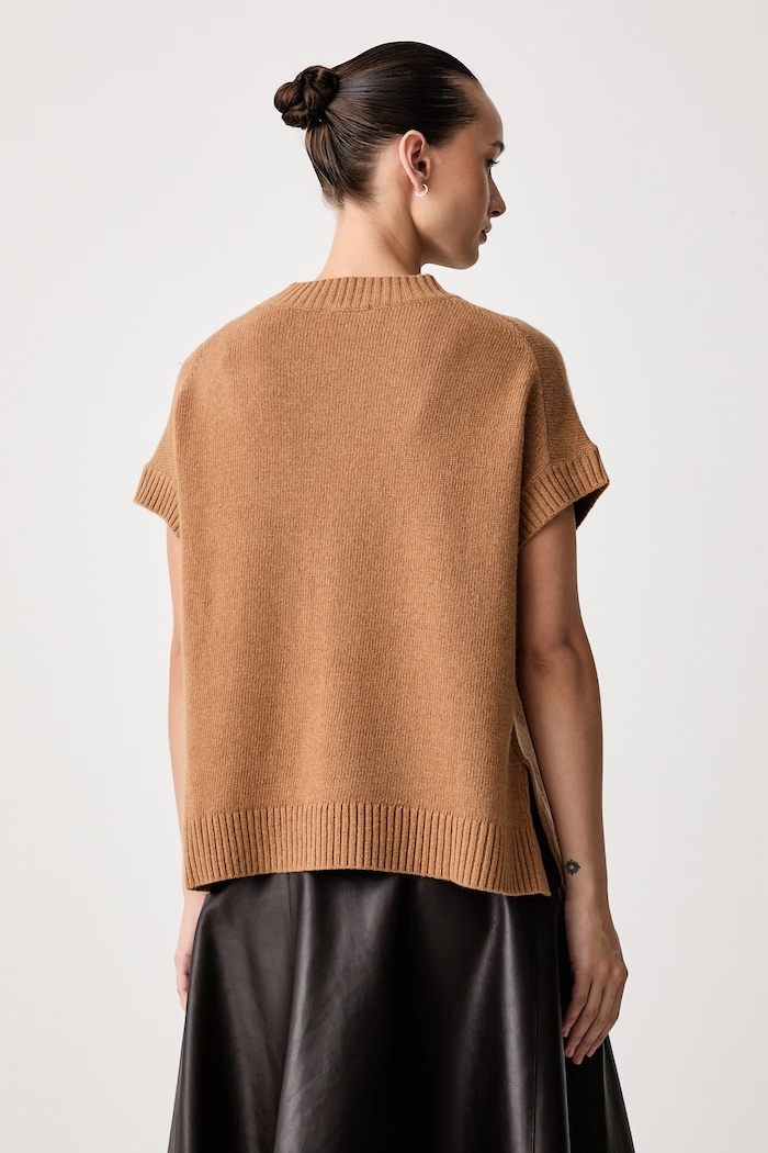 Odzież United Colors of Benetton Sweter damski z wełną 1SJWD10HR brązowy