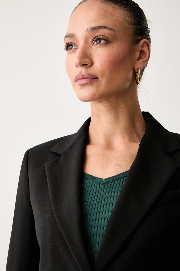 Weekend Max Mara marynarka jednorzędowa damska wełniana WKDLAMINE czarny 2625046081600