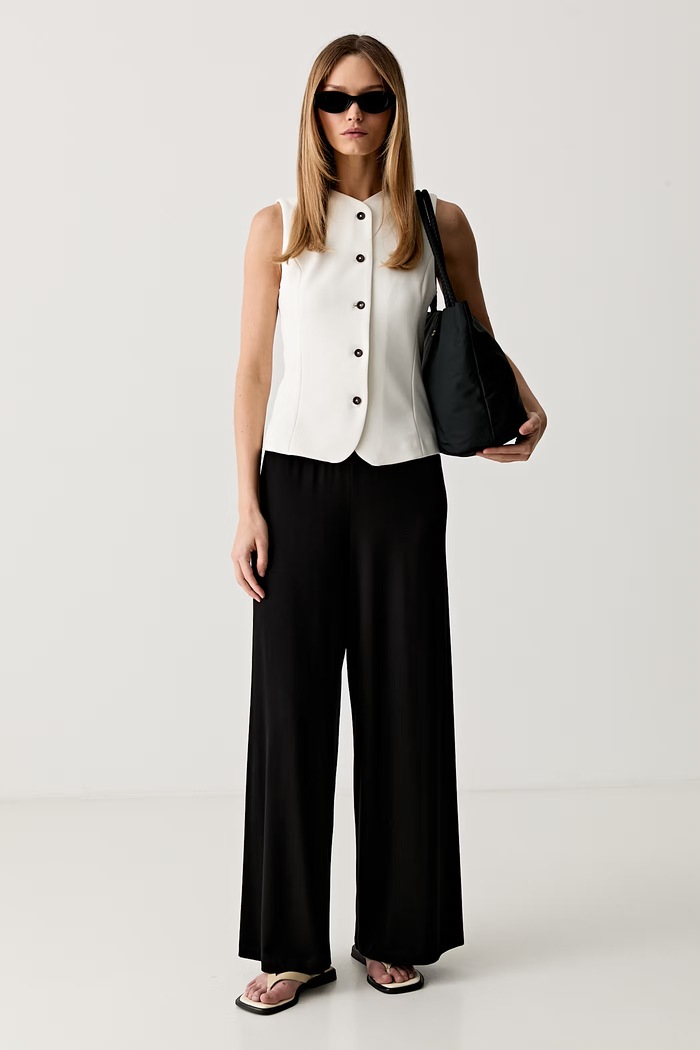 Calvin Klein jednořadá vesta dámská LV044G414G béžová AW26