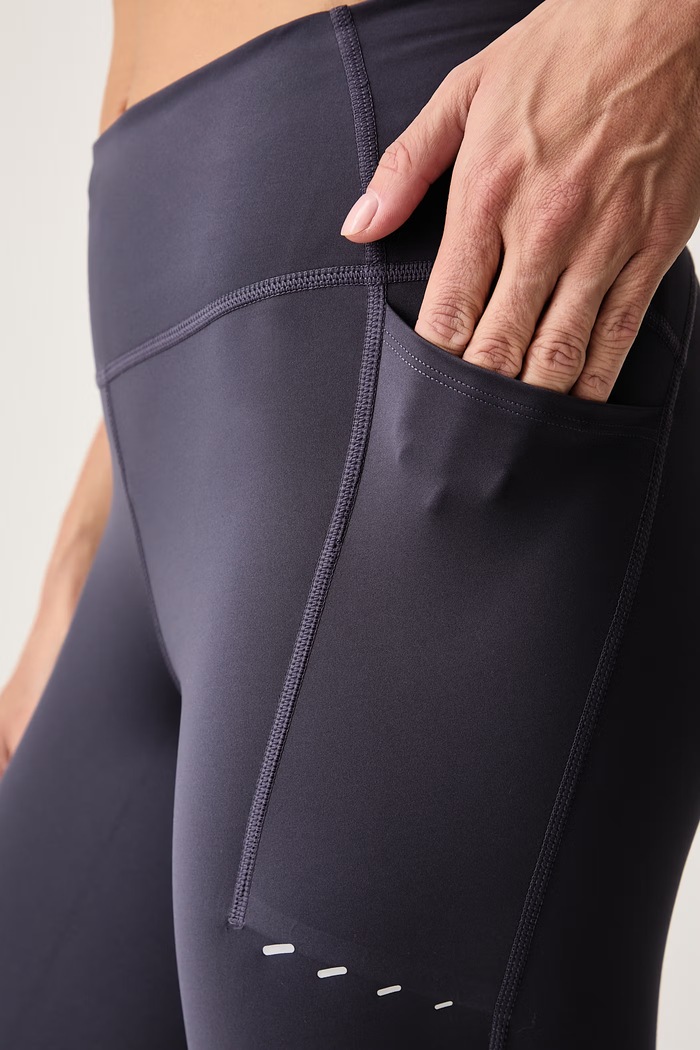 Legginsy sportowe damskie Swift Nike HJ2252.013 szary
