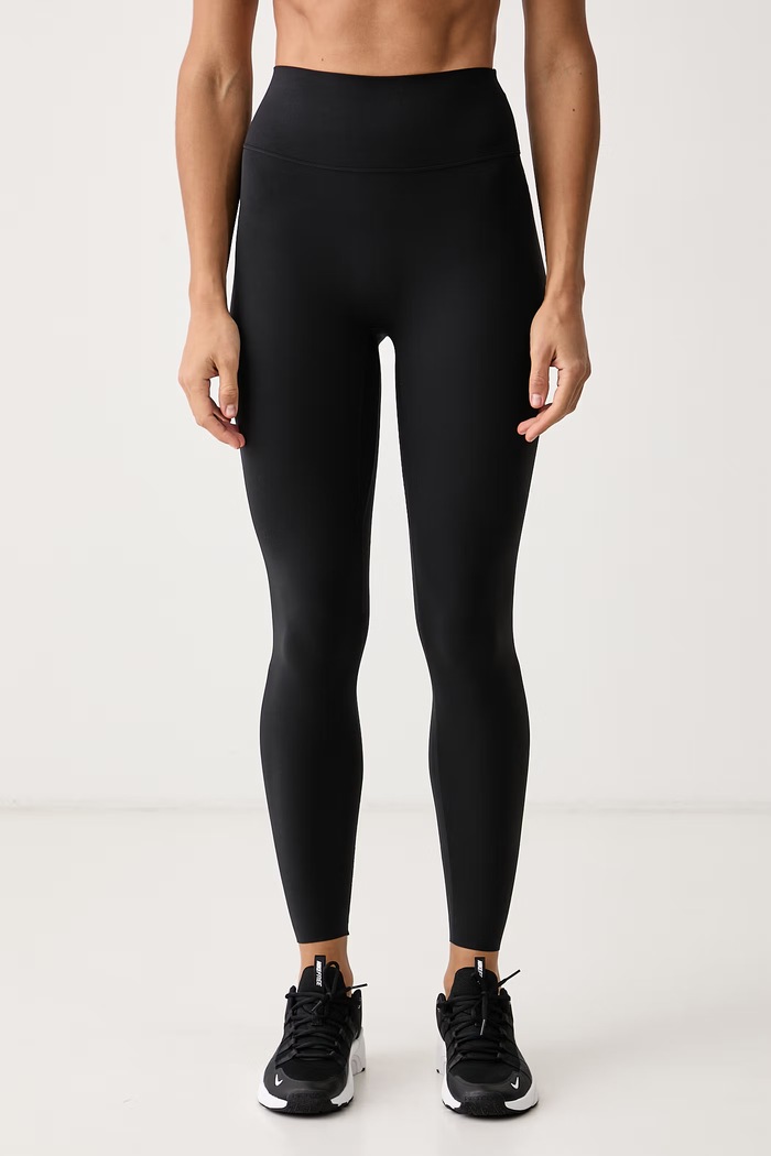 Nike Legginsy do jogi damskie Zenvy czarny II5233.010