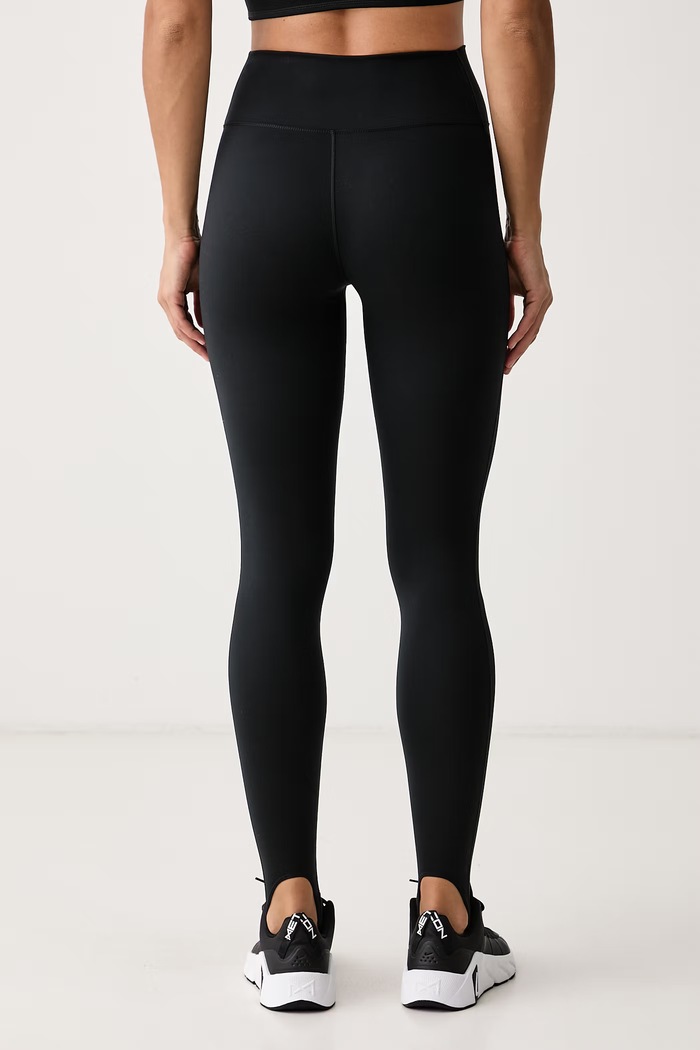 Odzież Nike Legginsy sportowe damskie Nike One IV4933.010 czarny