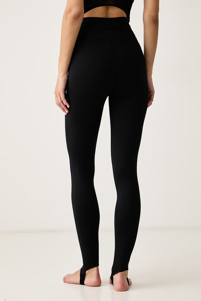 Odzież Casall Legginsy do jogi damskie 26165 czarny