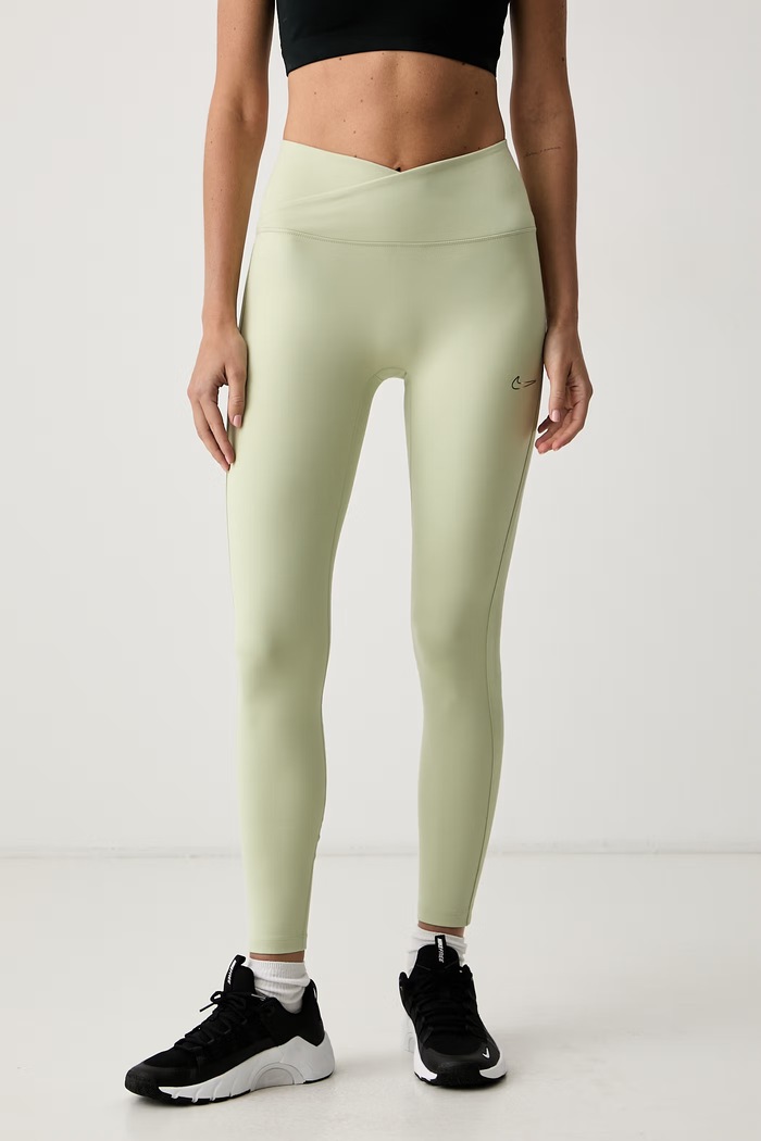 Nike legginsy sportowe damskie One zielony IO1293.371