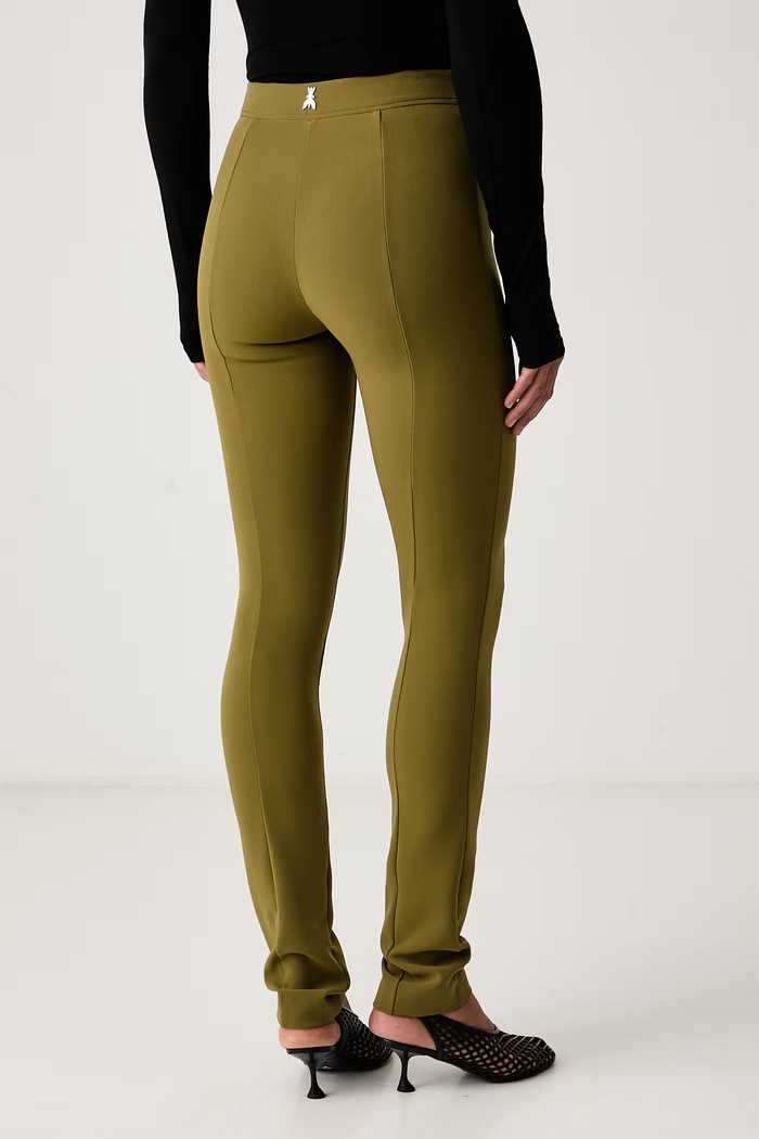 Odzież Patrizia Pepe Spodnie slim fit damskie 2P0041.C0271 zielony