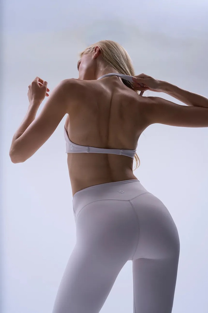 GOD SAVE QUEENS legginsy damskie HIGH-WAISTED LEGGING beżowy GSQ.144.353