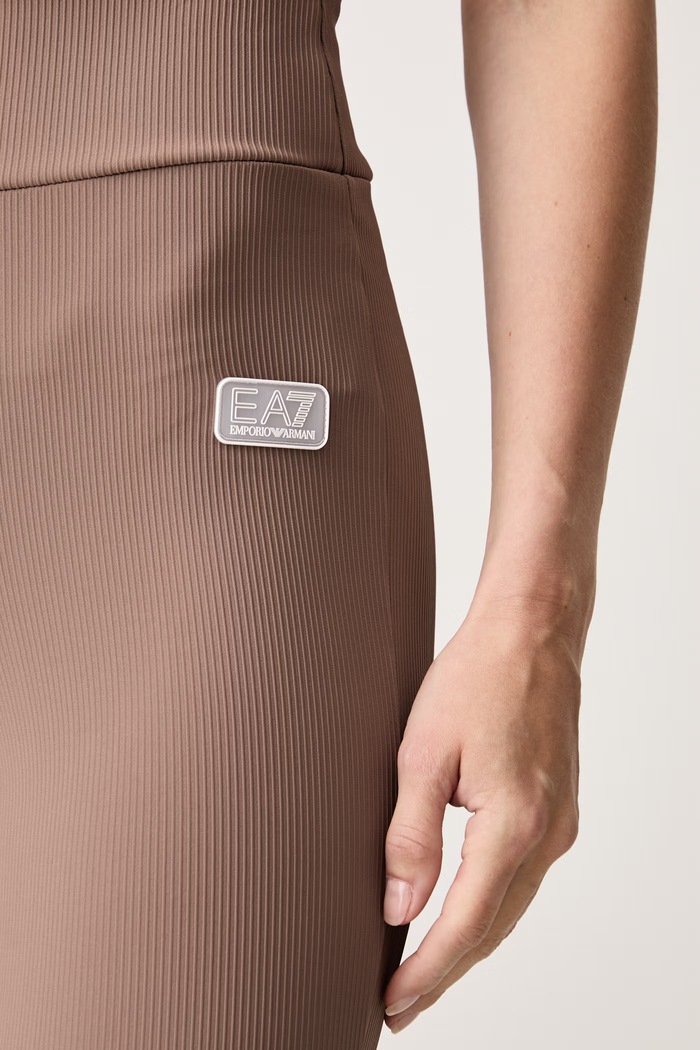 EA7 Emporio Armani legginsy sportowe damskie brązowy AF15721.7W001338
