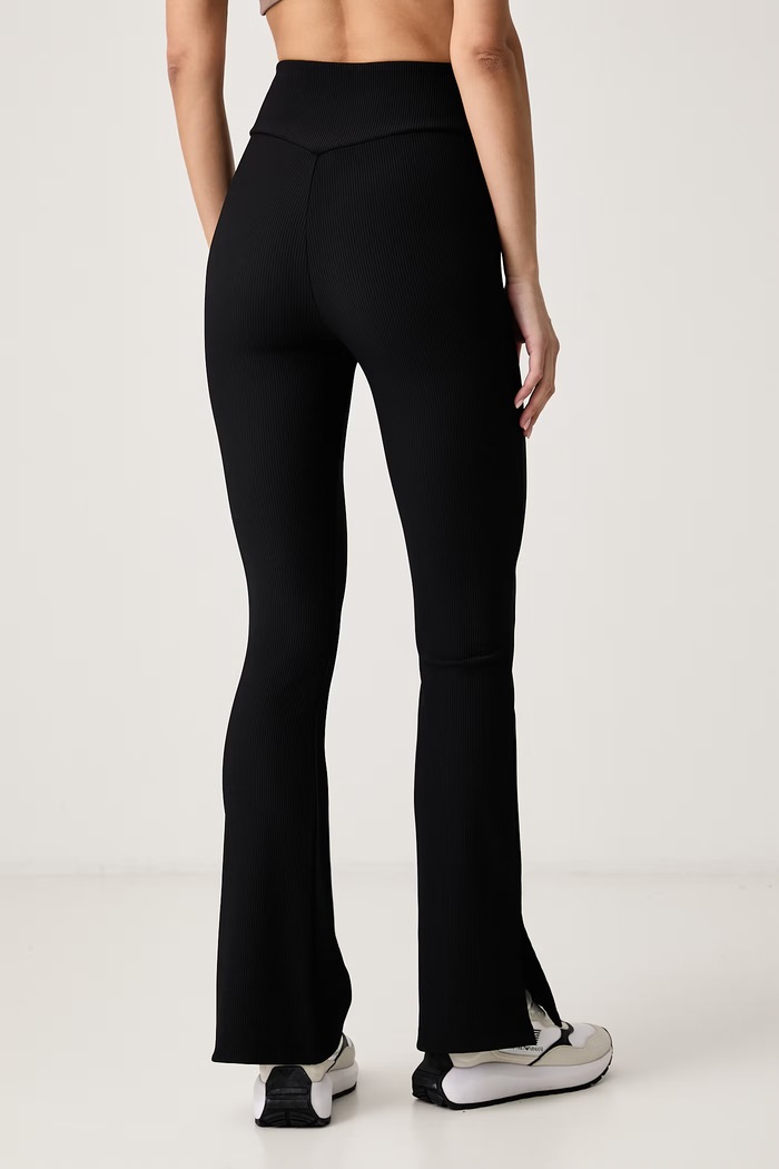 Odzież EA7 Emporio Armani Legginsy sportowe damskie AF15721.7W001338 czarny