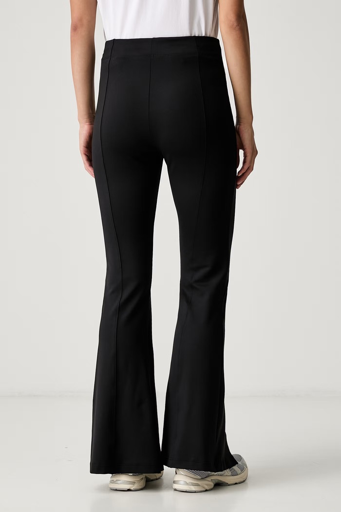 Odzież Puma legginsy damskie Essentials 636674 czarny
