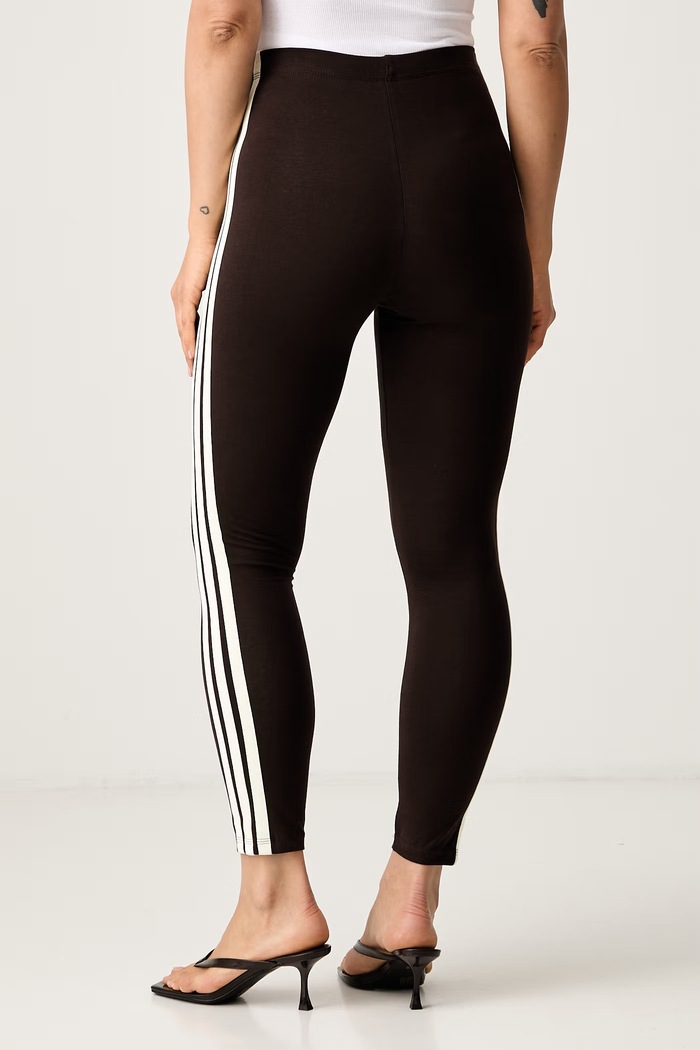 Odzież adidas legginsy damskie Essentials KS6286 brązowy