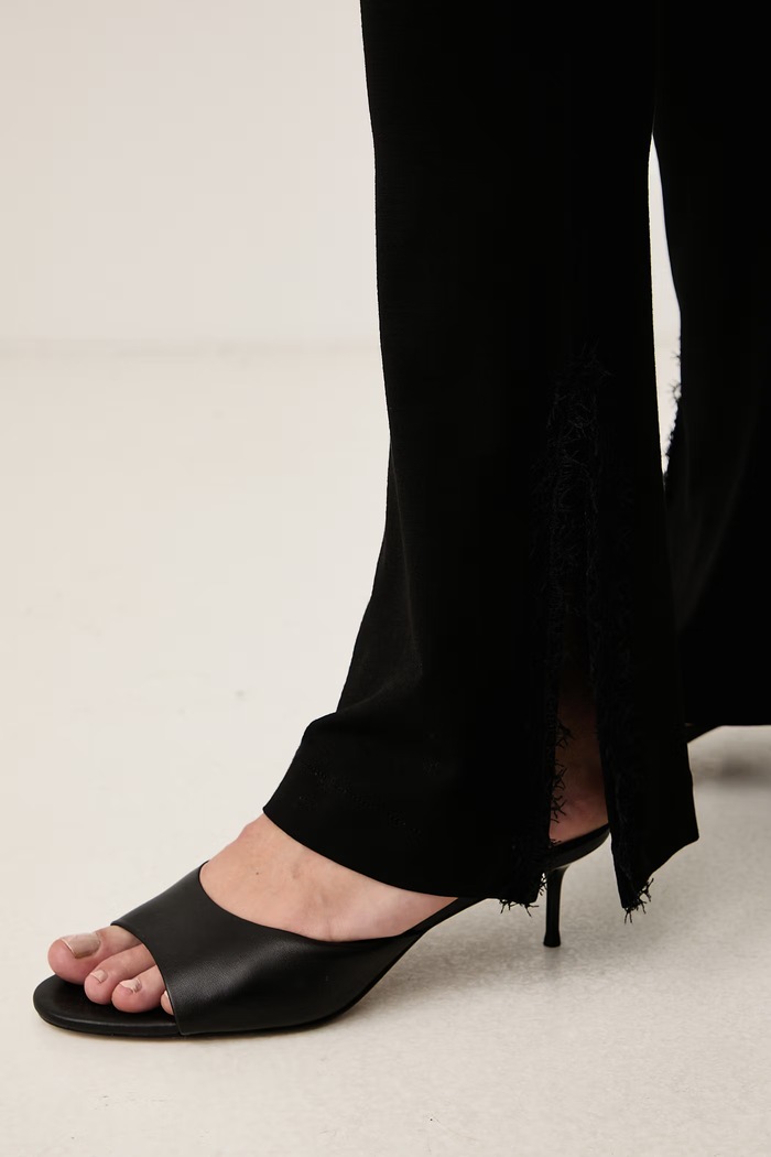 Legginsy damskie z wiskozy Ermanno Scervino LIFE D494P300SQW czarny