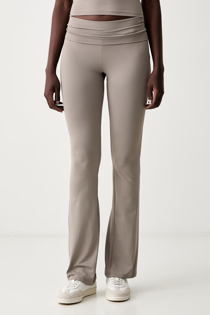 Guess леггинсы для женщин LOTUS бежевый V6YB24.K4713