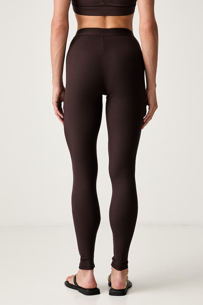 Odzież Guess legginsy damskie z modalem BLOSSOM V6YB23.K4666 brązowy