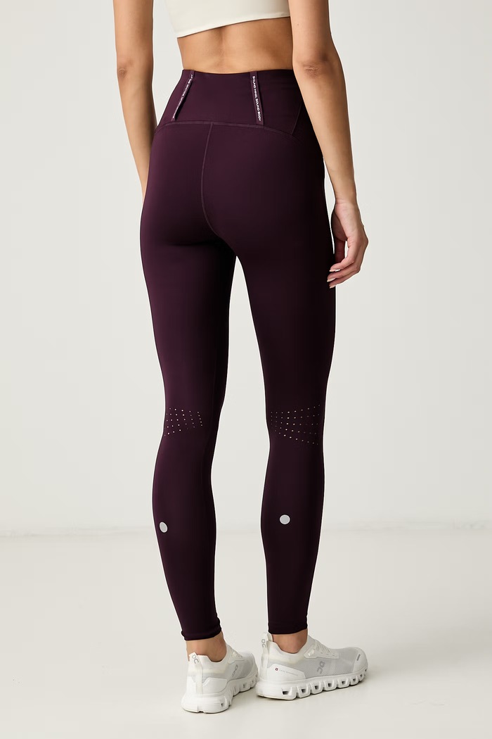 Odzież Asics legginsy sportowe damskie ROAD HIGH WAIST TIGHT 2012C968.500 fioletowy