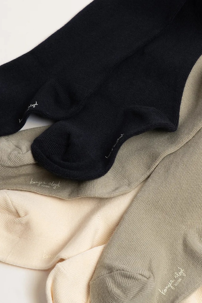Chłopiec Konges Sløjd Rajstopy dziecięce 3-PACK TIGHTS KS105639.9BY2 beżowy