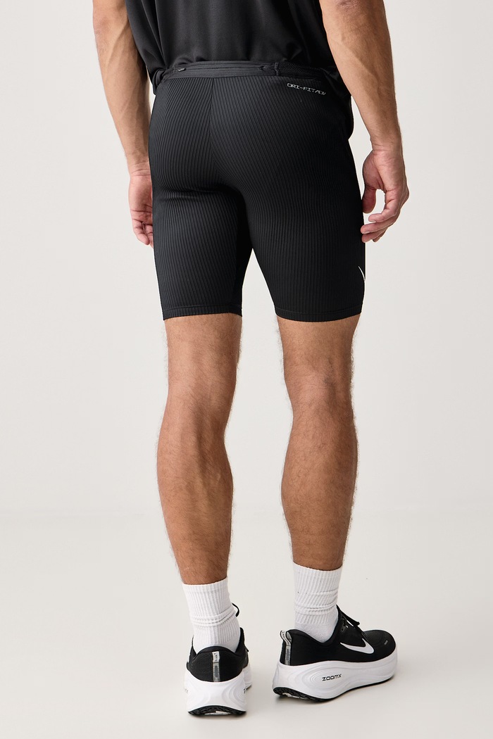 Odzież Nike Szorty sportowe męskie AeroSwift Dri-FIT ADV FN3369.011 czarny