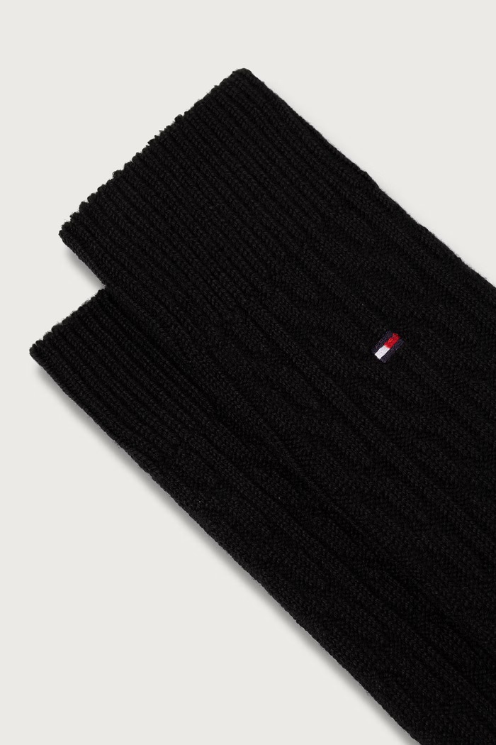 Tommy Hilfiger Skarpety męskie z dodatkiem wełny 701241830 czarny AW26