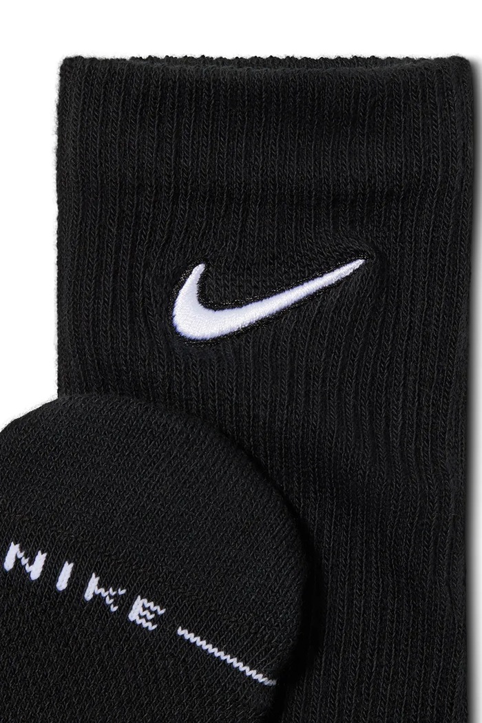 Nike Sportswear Skarpety Everyday 3-pack IH8604.902 czarny AW26
