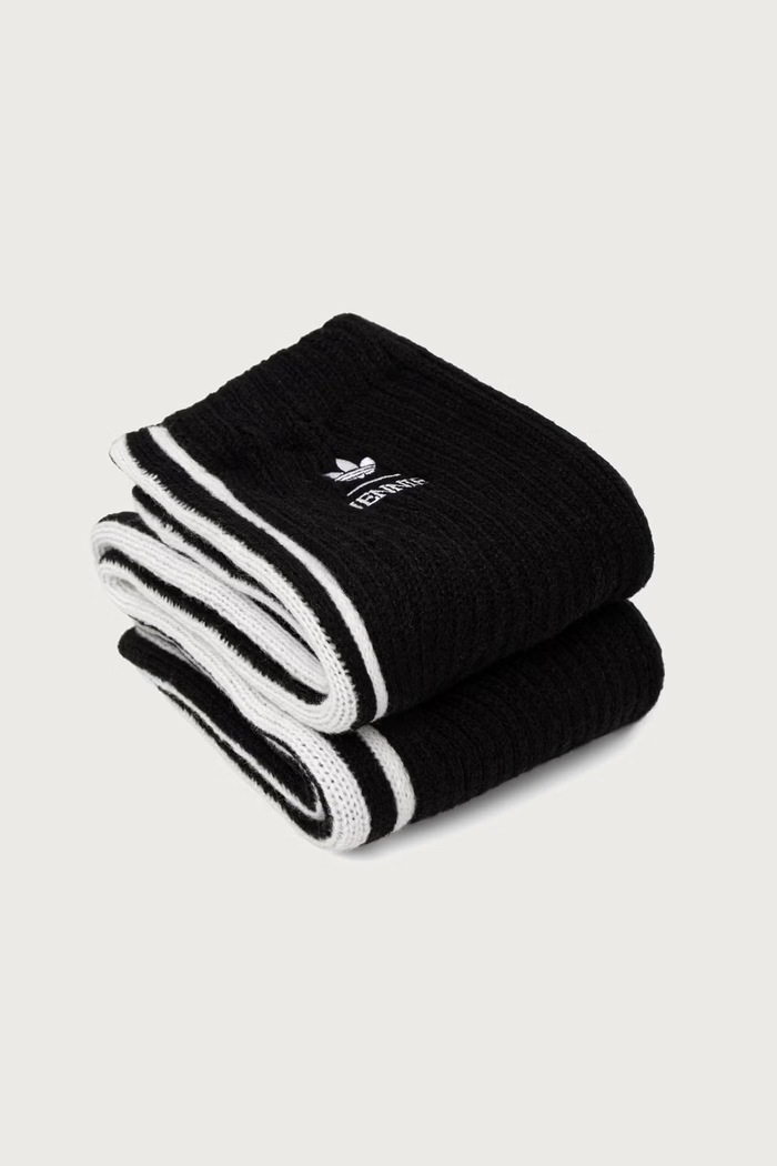 adidas Originals Getry Adiluna Season 2 x Jennie LD4843 czarny AW26