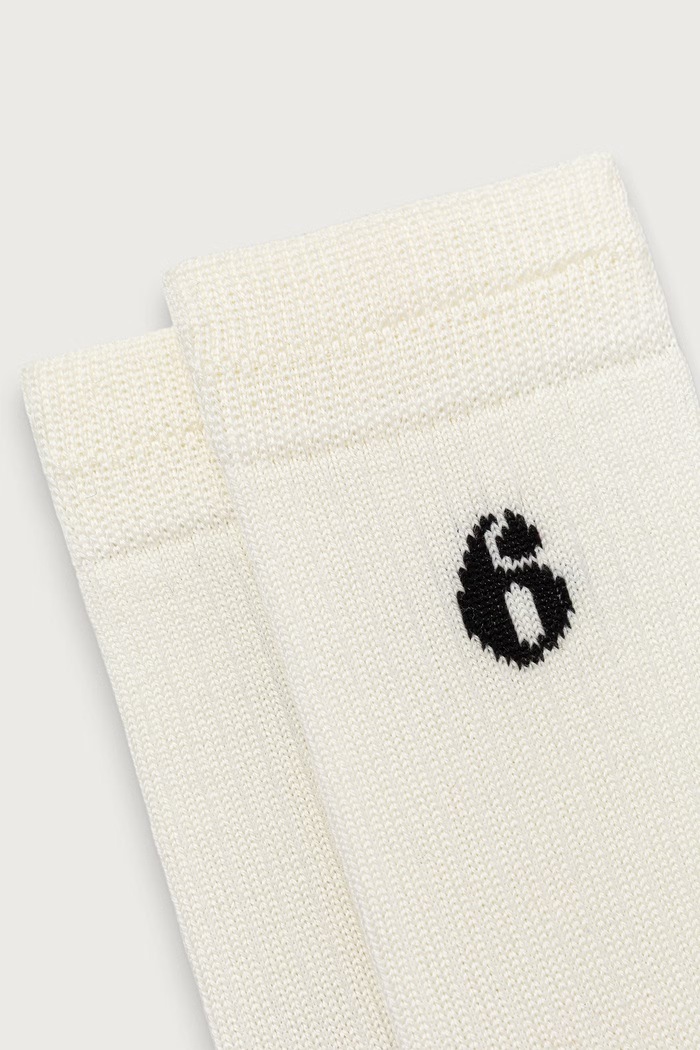 MM6 Maison Margiela skarpety damskie S52TL0039.M13291 beżowy AW26