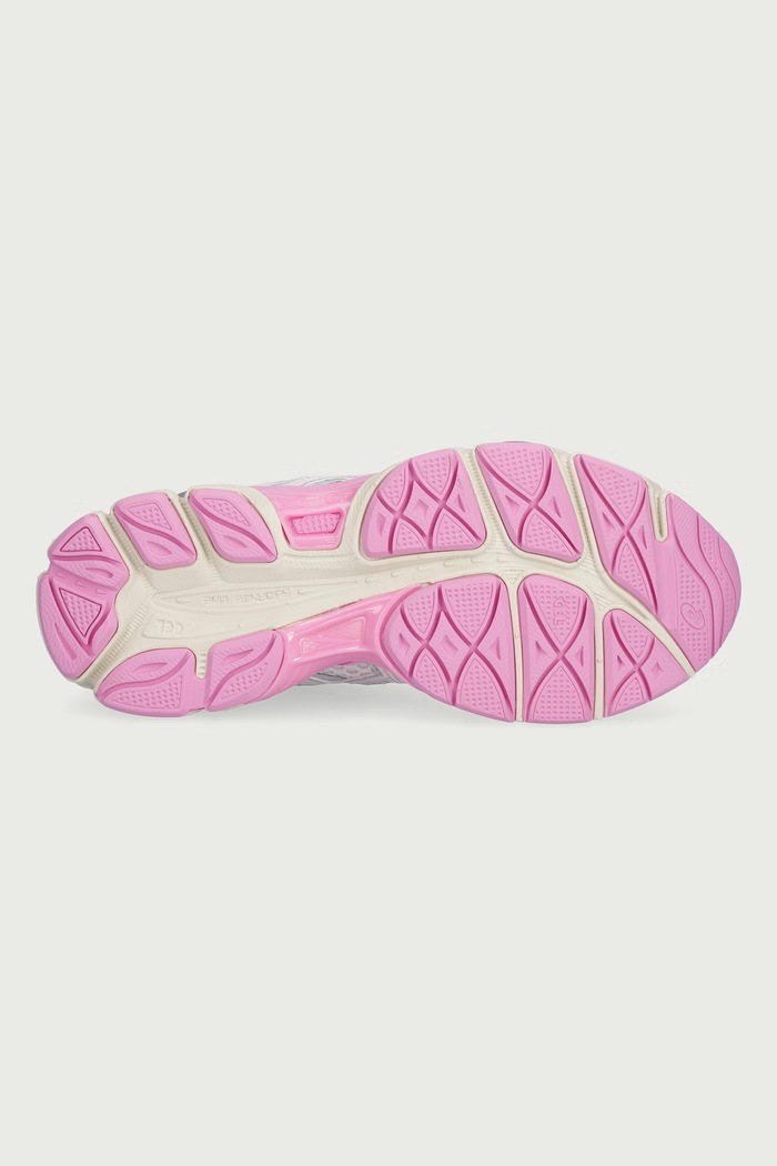 GEL-CUMULUS 16 sneakersy damskie Asics różowy 1203A933.700