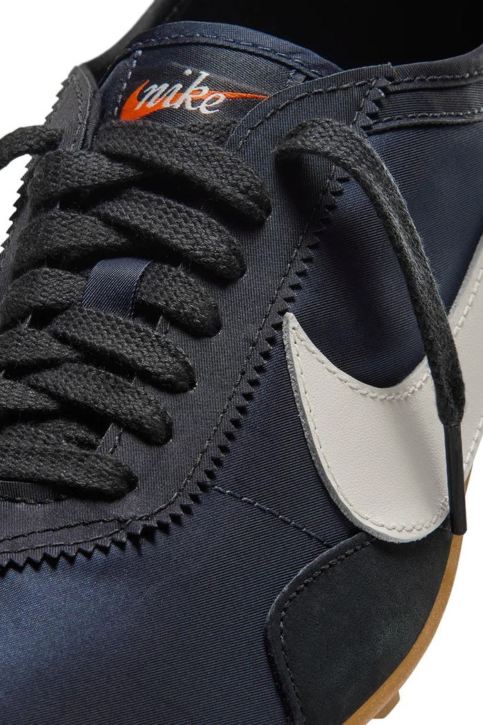 Nike Sportswear Moon Shoe ESS sneakersy damskie IX7025.001