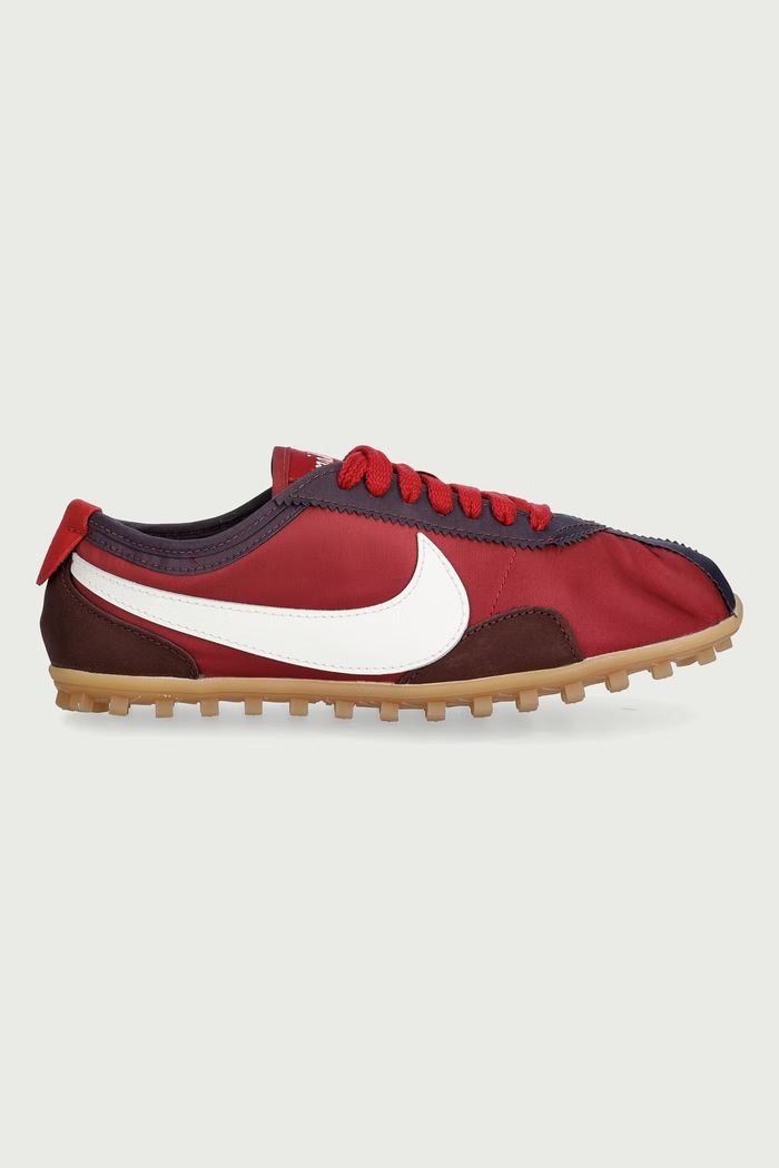 Nike Sportswear Moon Shoe ESS sneakersy dziecięce IX7025.600 czerwony AW26