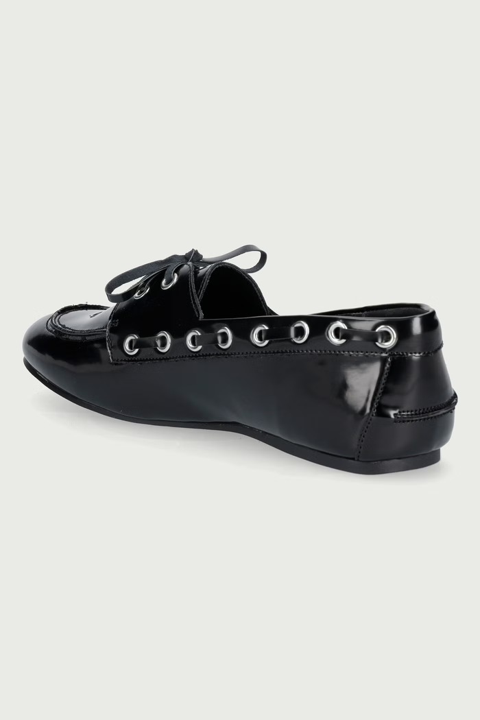Obuwie Koi Footwear Mokasyny damskie RELIC FLAT MOCCASINS RELIC.BLACK czarny