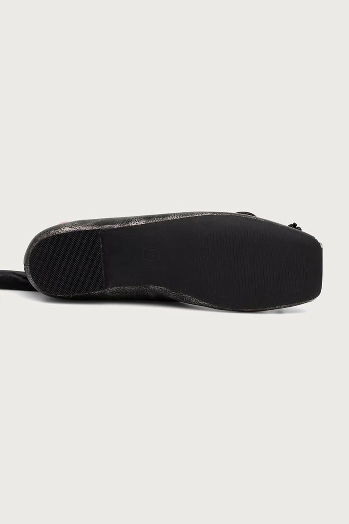 Baleriny BLITHE METAL TOE BALLET FLATS Koi Footwear szary BLITHE.Grey