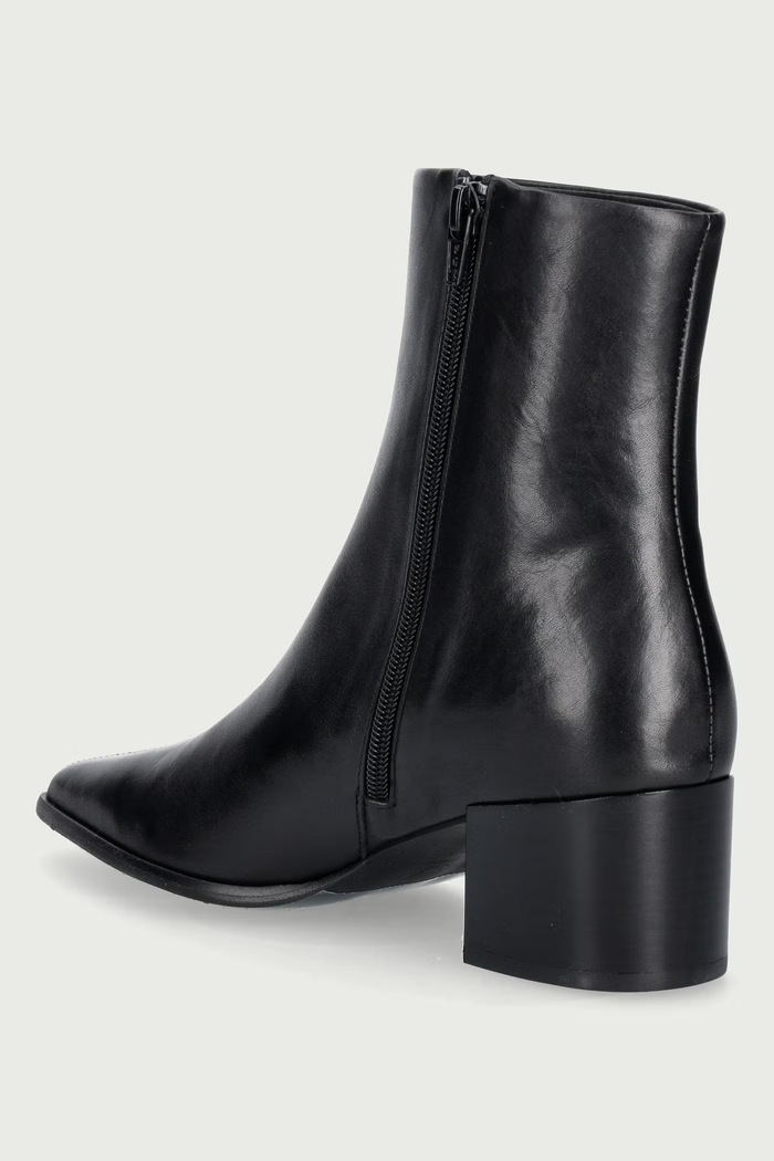 Obuwie Jonak Botki damskie skórzane PALE CUIR 4100098.H26 czarny